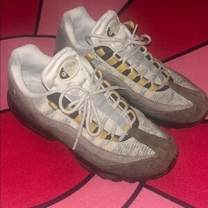 Nike Gray and Brown Sneakers with Textured Design